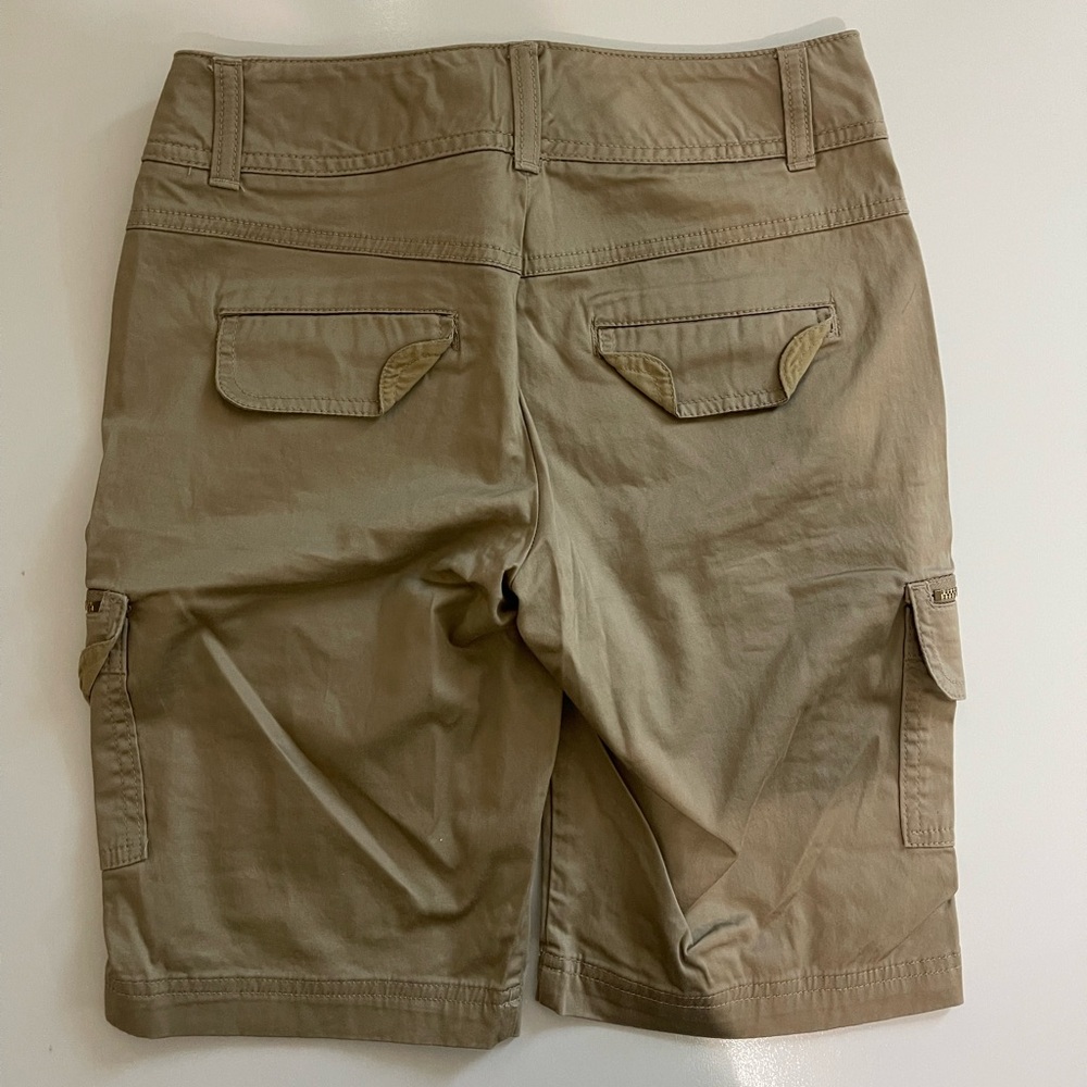 Cache Khaki Cargo Bermuda Shorts - Picture 2 of 3